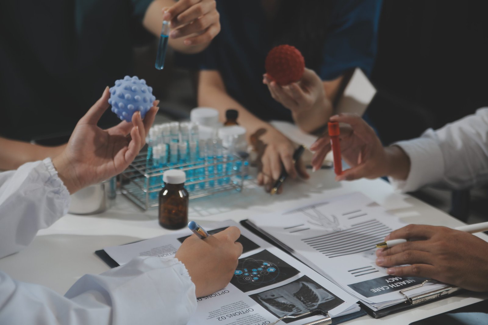 Dialogue Between Generations: Scientists and Future Makers